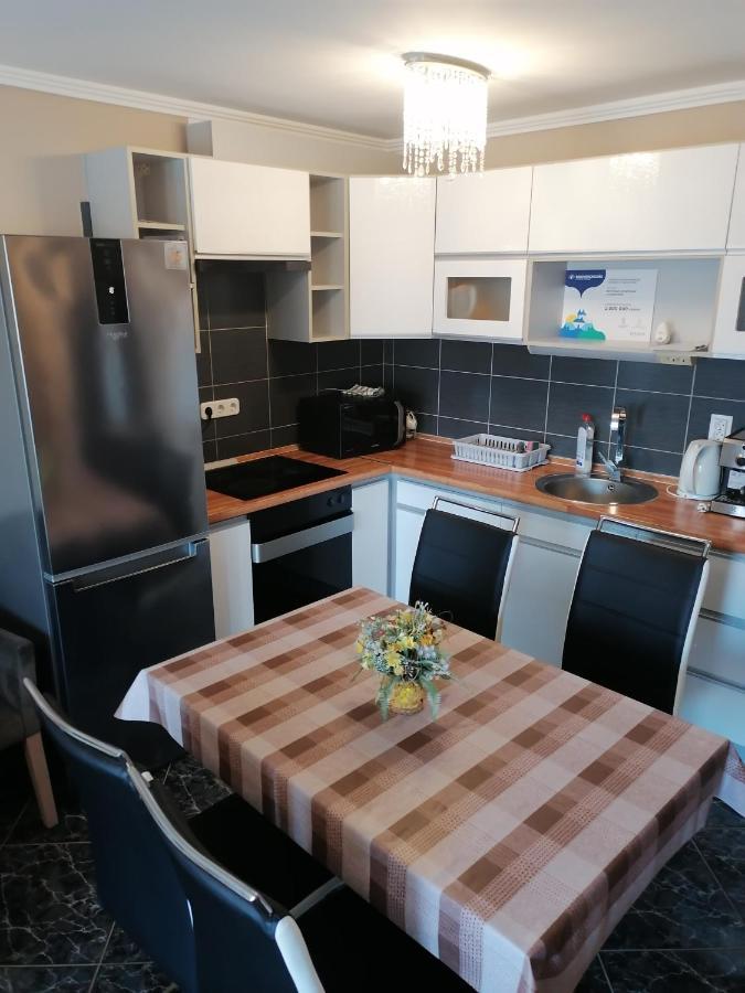 Bettina47 Apartman Hajdúszoboszló Eksteriør billede